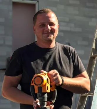 Oleg Vdovin, handyman and house repairs in Lagos, Algarve